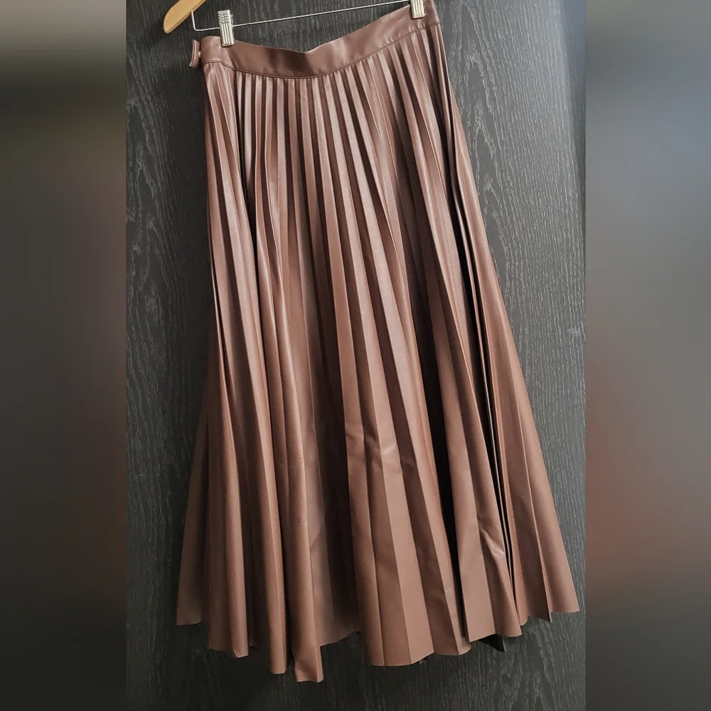 H&M Brown Leather Midi A-Line Pleated Skirt Full Circle - Picture 14 of 15